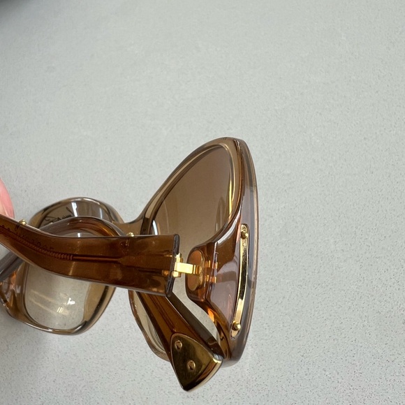 Louis Vuitton Gina sunglasses in light glitter honey (Z0052W) pristine condition - Picture 12 of 14
